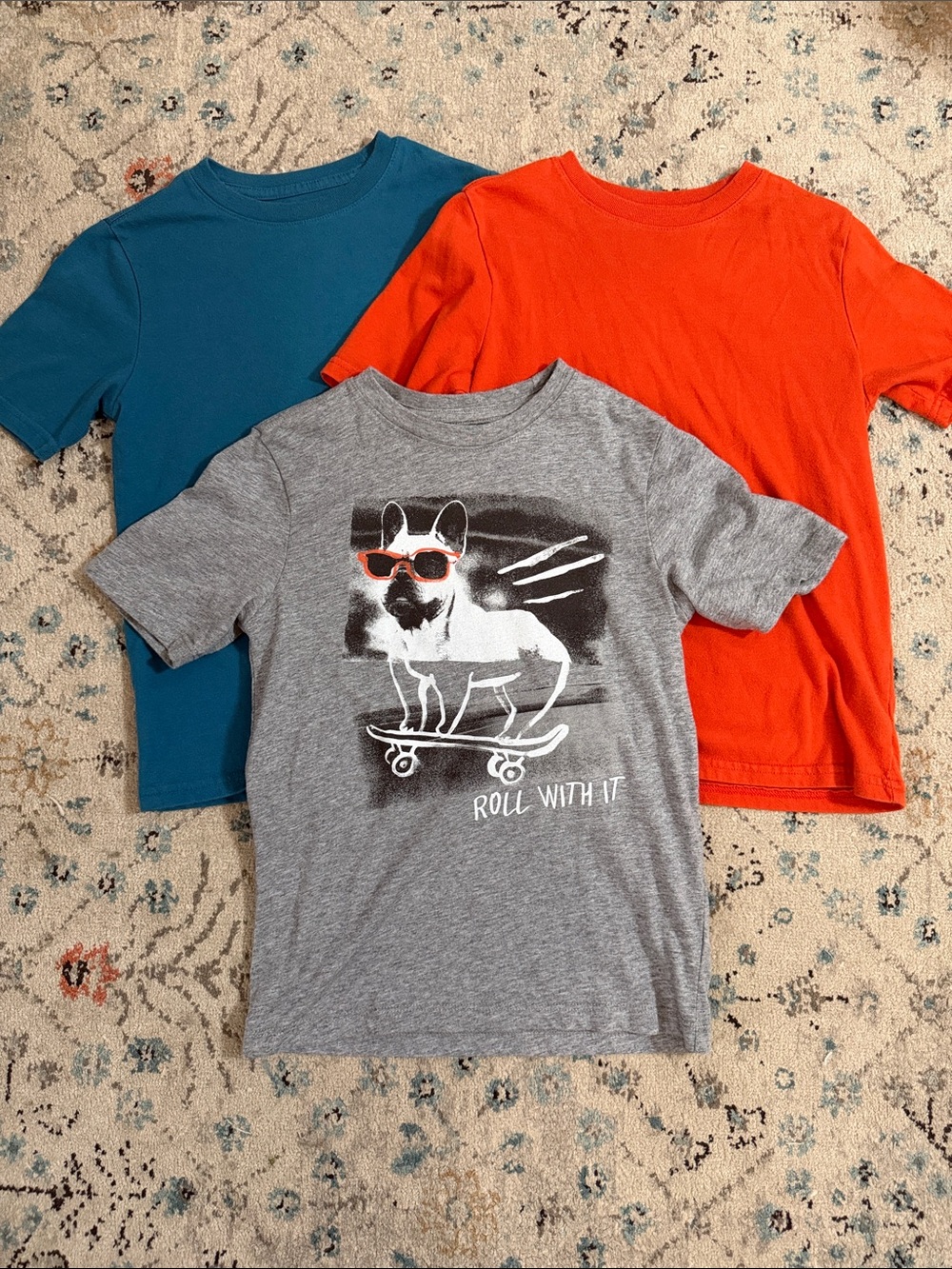 wonder nation Gray 'Roll With It' Dog Skateboard Tee with Teal and Orange Basics